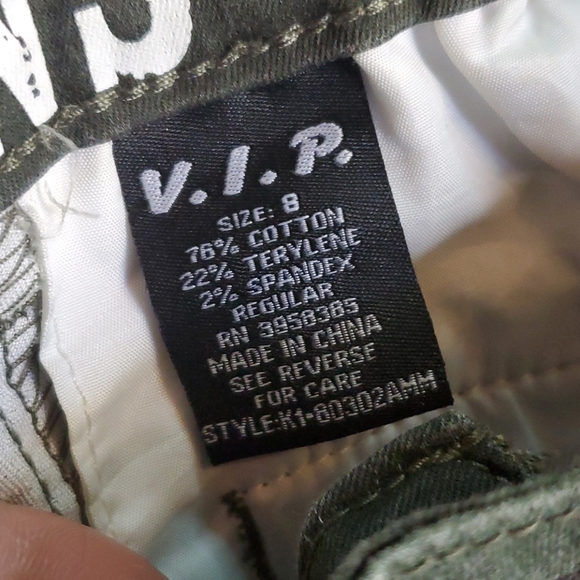 2 Pants - Picture 3 of 6